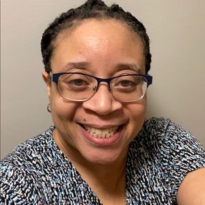 Meet your Posher, Alicia
